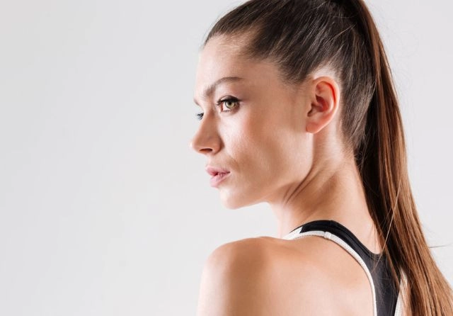 se despegan las orejas tras una otoplastia